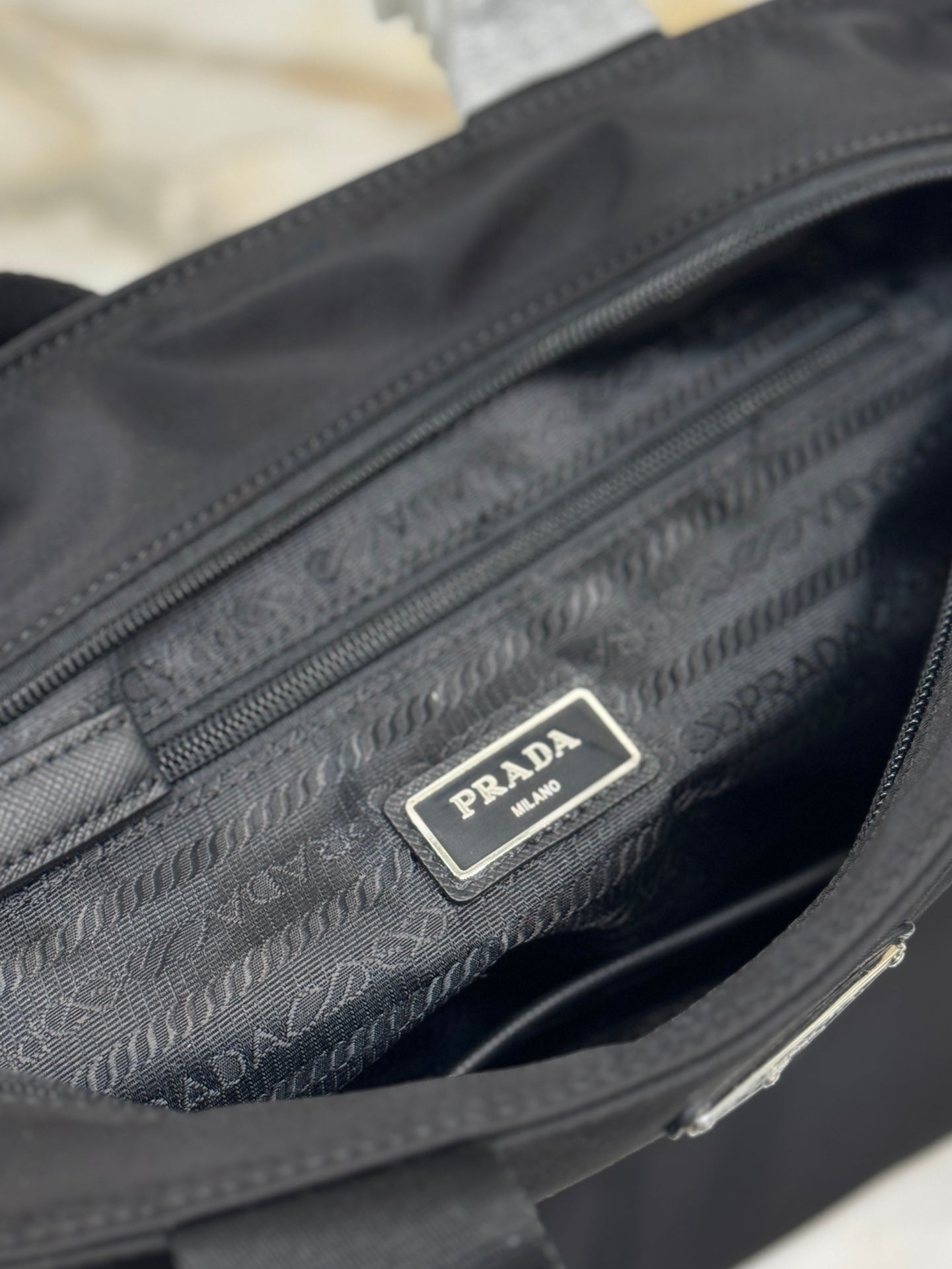 ＰＲＤＡ RE-NYLON AND SAFFIANO LEATHER TOTE BAG