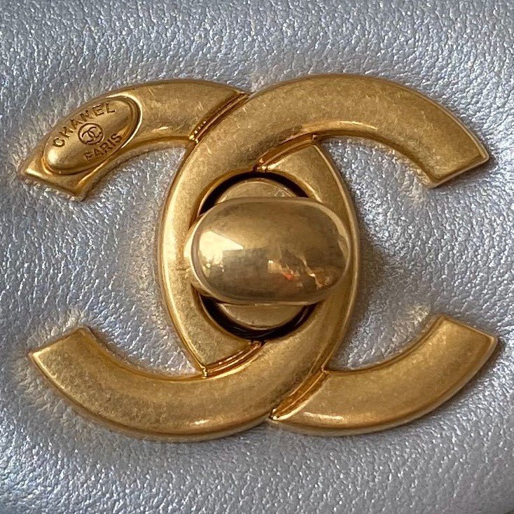 ＣＨＮＥＬ 24P CLASSIC HANDBAG SILVER