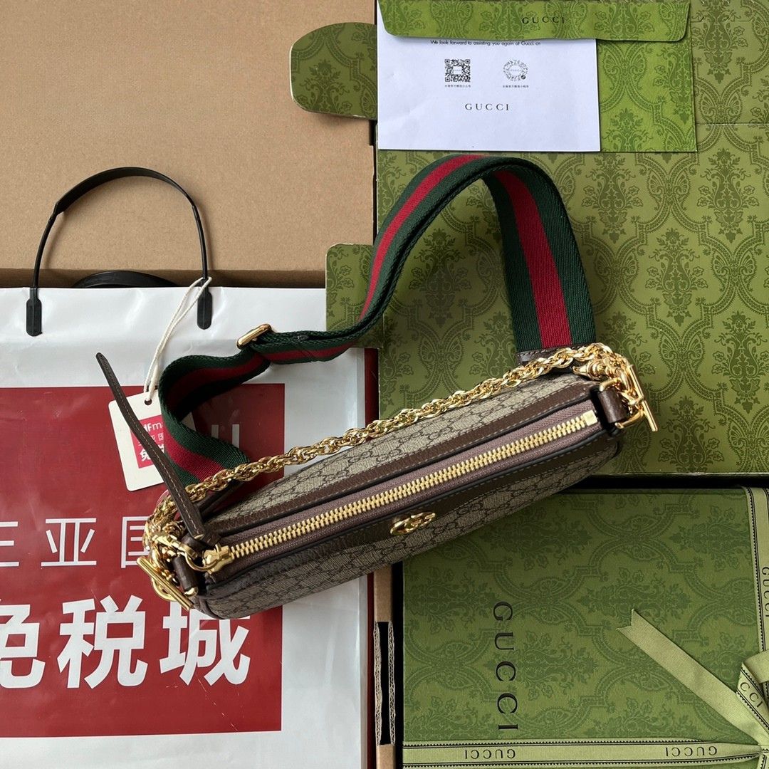 ＧＣＣＩ CROSSBODY BAG