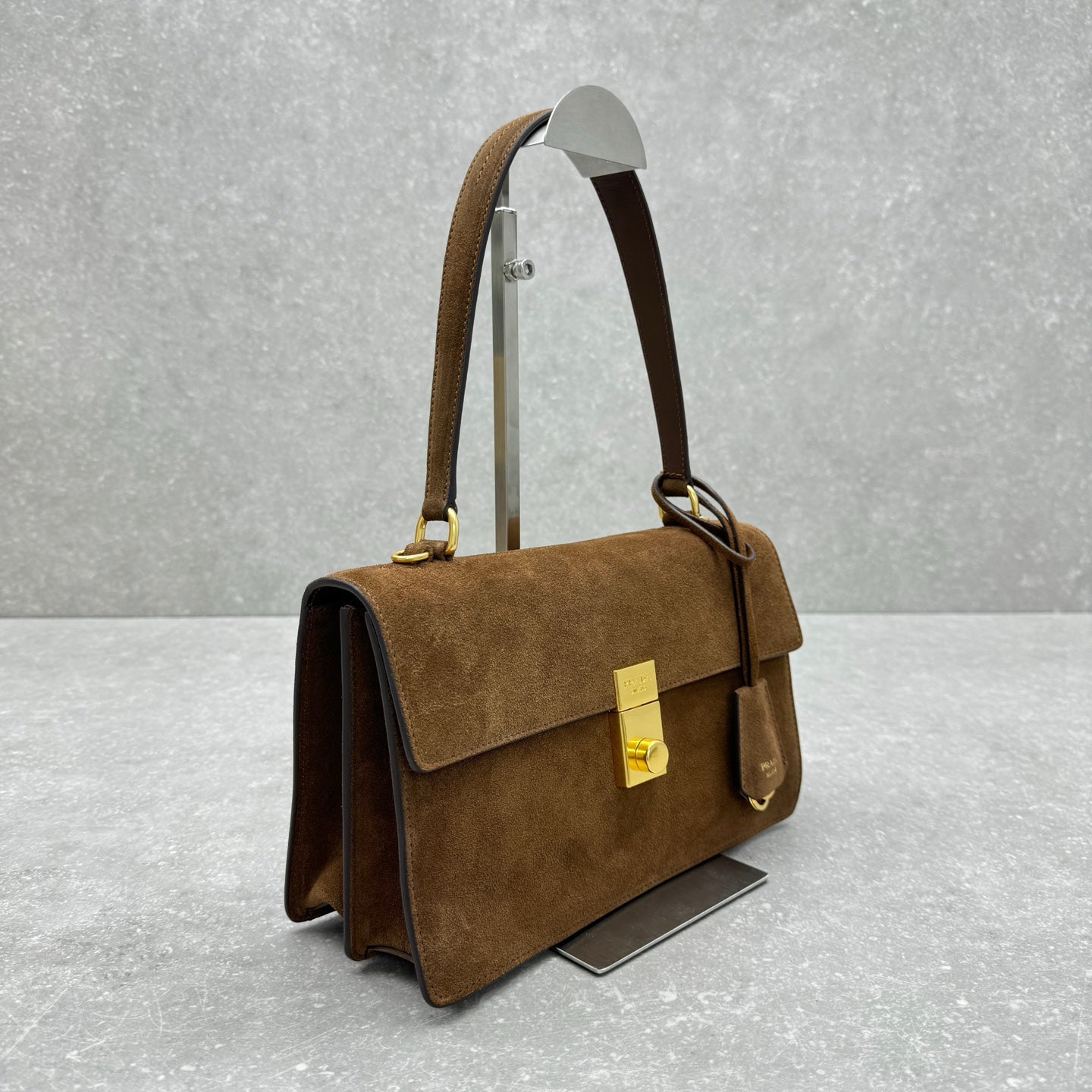 ＰＲＤＡ SOFT SOUND MEDIUM SUEDE SHOULDER BAG COCOA BROWN