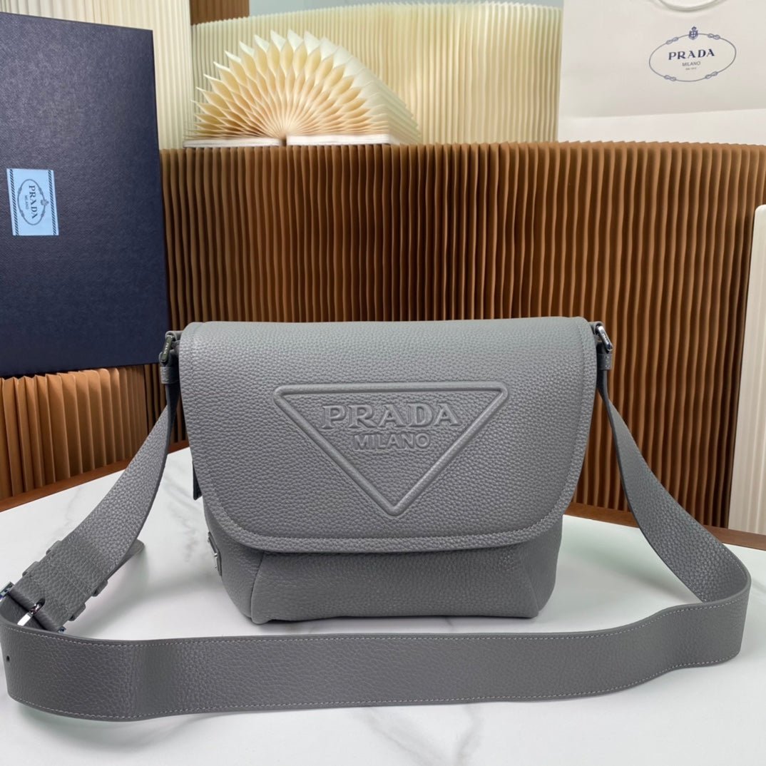 ＰＲＤＡ LEATHER FLAP BAG WITH SHOULDER STRAP GREY