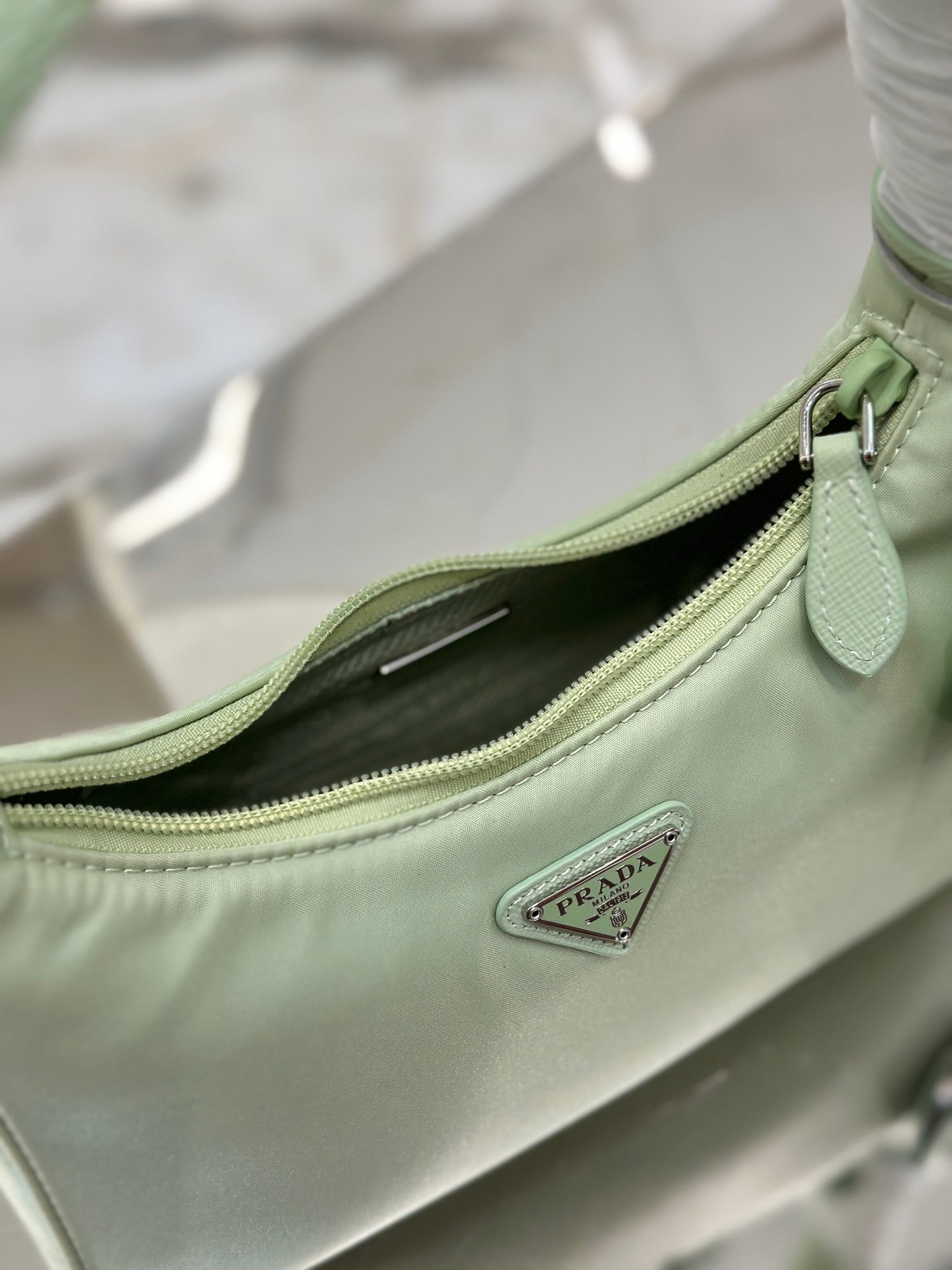 ＰＲＤＡ RE-NYLON PRDA RE-EDITION 2000 MINI-BAG LIGHT GREEN