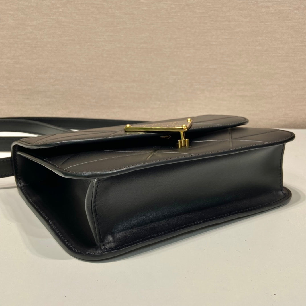 ＰＲＤＡ AIMÉE LEATHER SHOULDER BAG