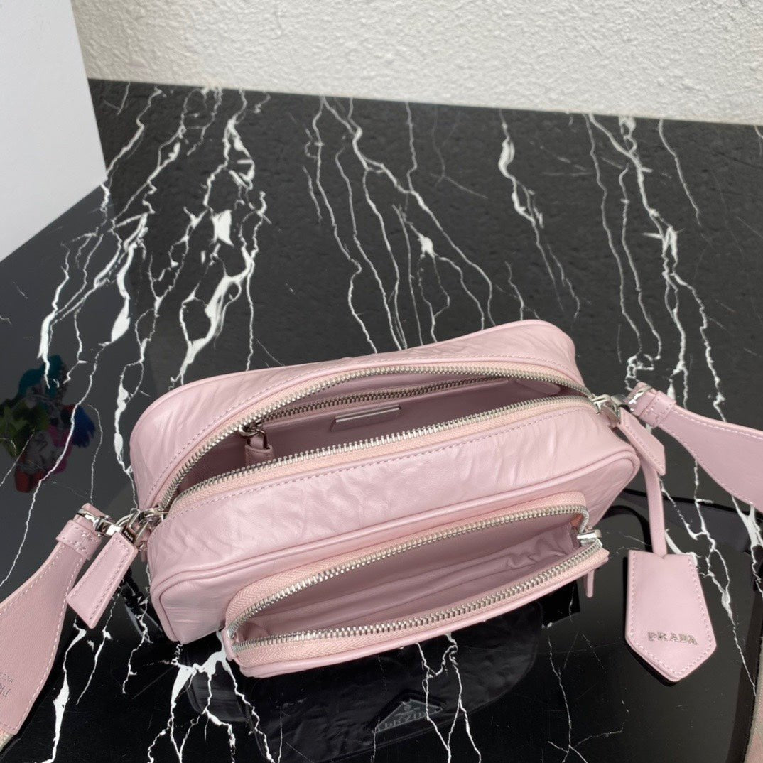 ＰＲＤＡ NAPPA ANTIQUE MULTI-POCKET SHOULDER BAG LIGHT PINK