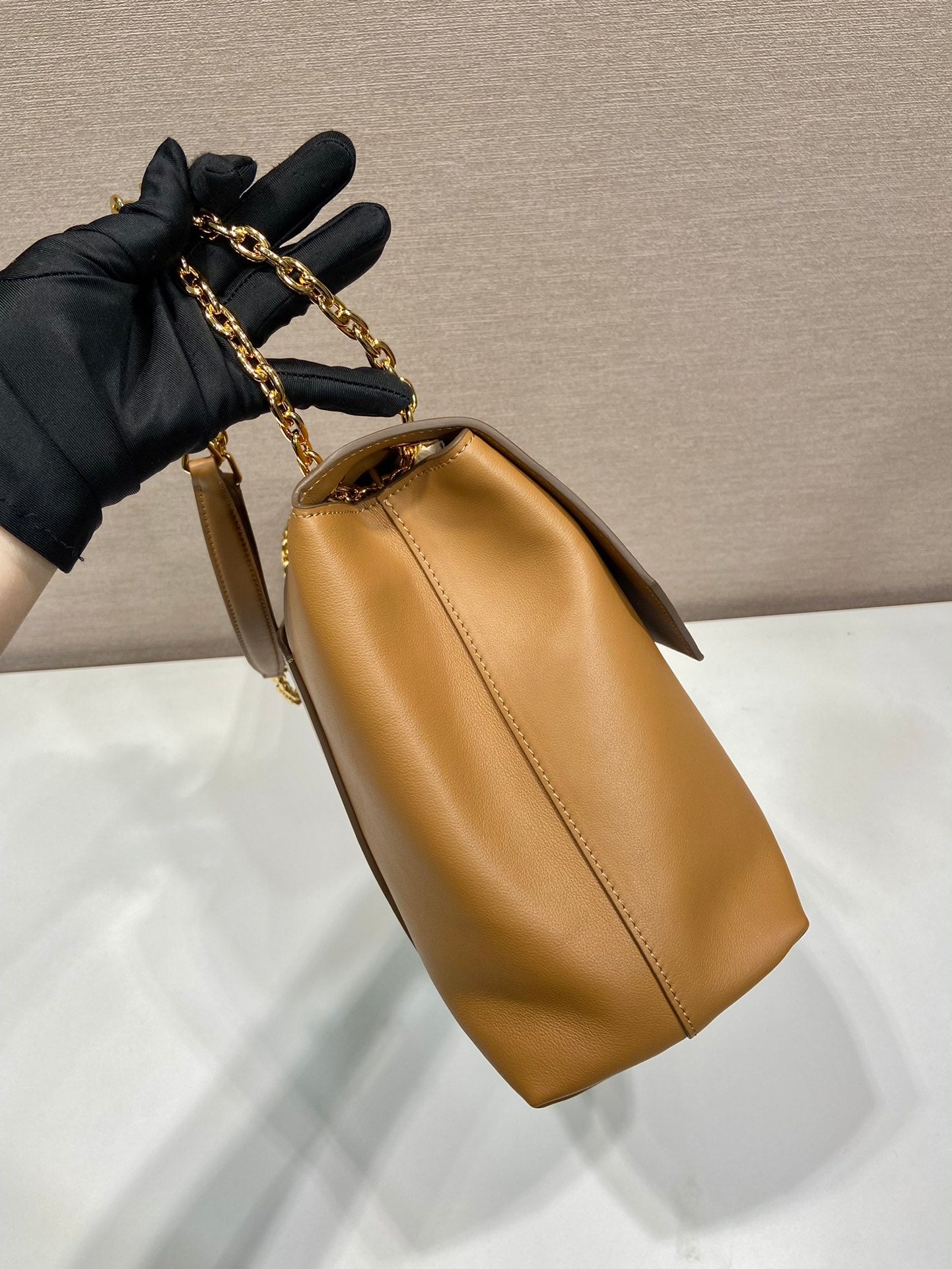 ＰＲＤＡ DOUX EXTRA LARGE LEATHER SHOULDER BAG CARAMEL