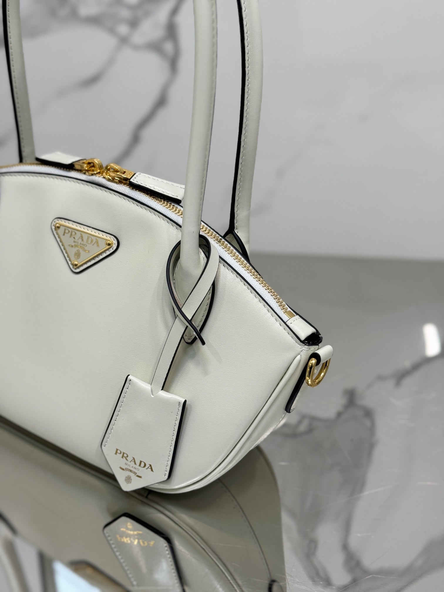 ＰＲＤＡ SMALL LEATHER HANDBAG WHITE