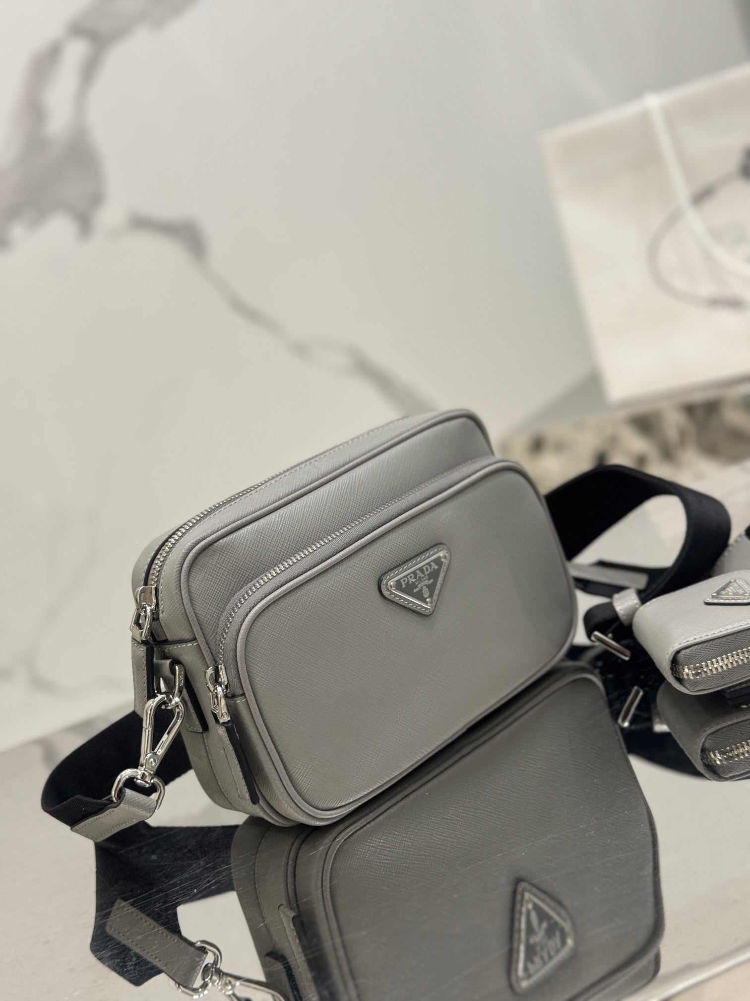 ＰＲＤＡ SAFFIANO LEATHER SHOULDER BAG MARBLE GRAY