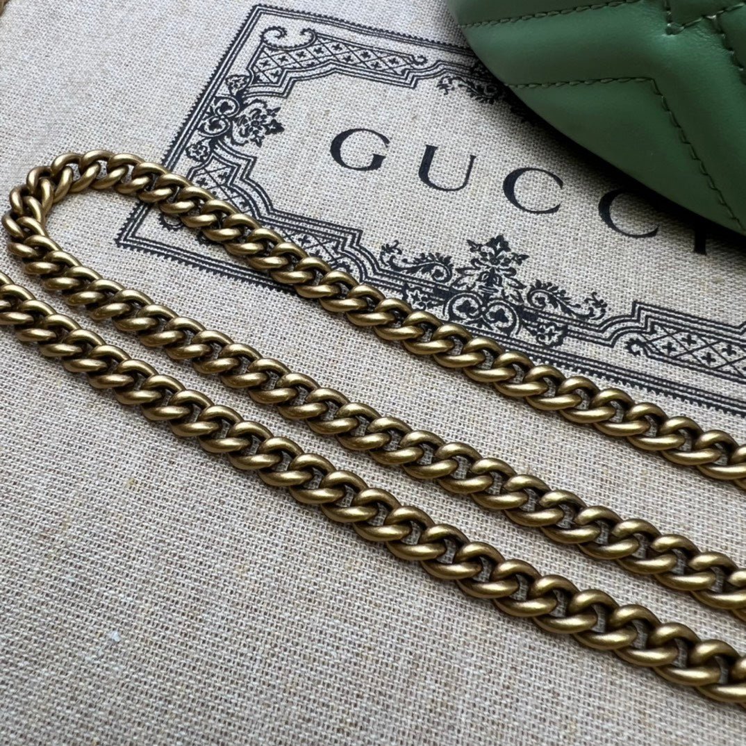 ＧＣＣＩGG MARMONT BUCKET BAG GREEN