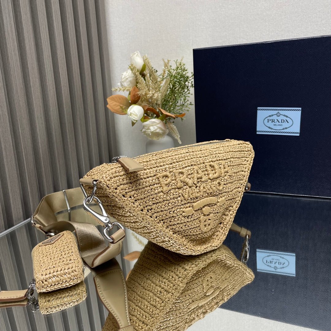 ＰＲＤＡ RAFFIA TRIANGLE CROSSBODY BAG