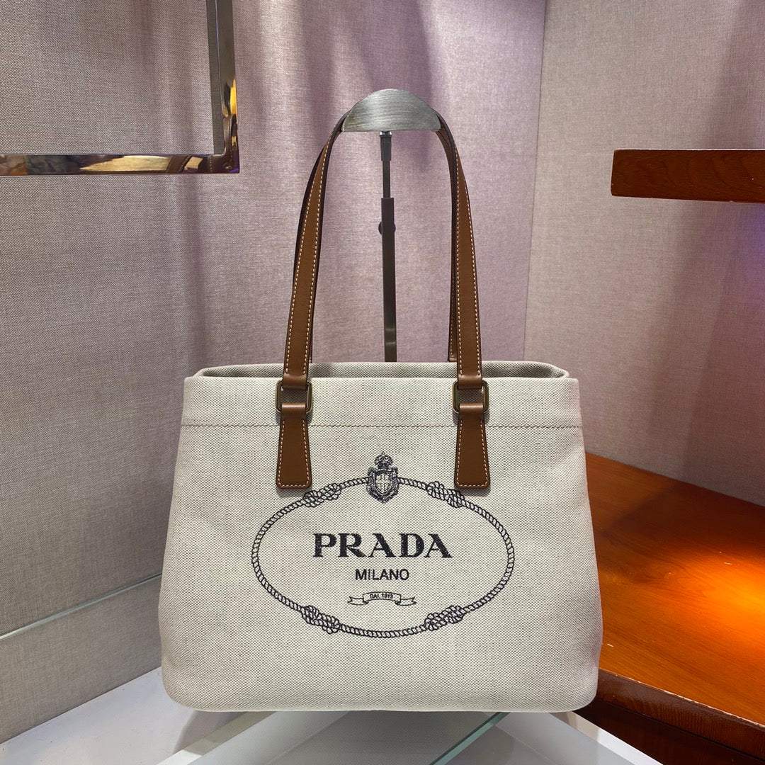 ＰＲＤＡ LINEN BLEND TOTE BAG