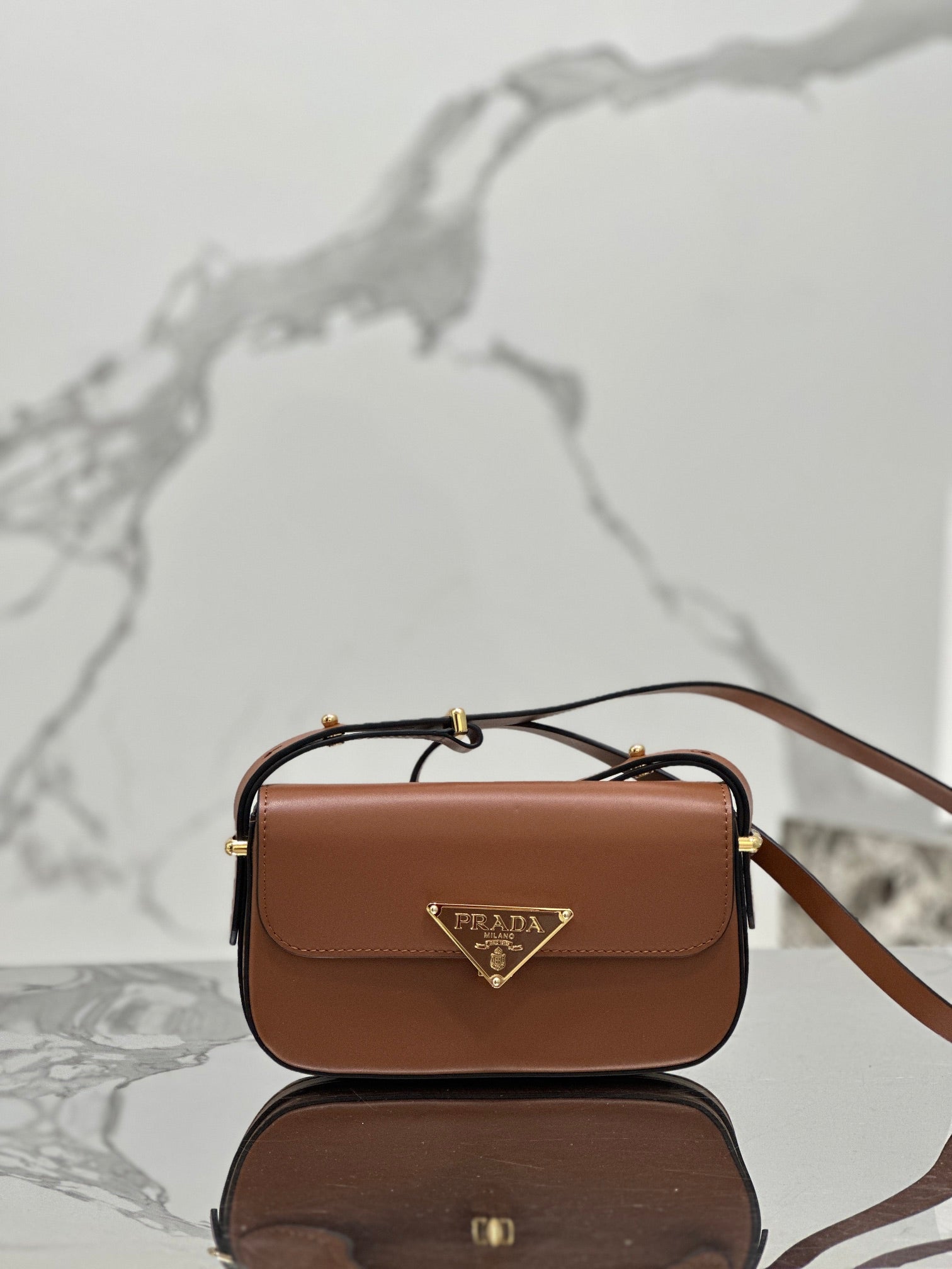 ＰＲＤＡ LEATHER SHOULDER BAG COGNAC
