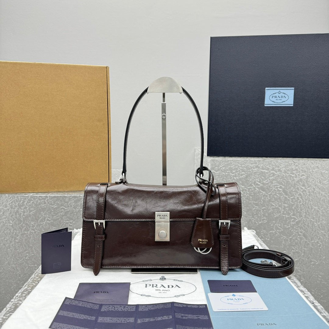 ＰＲＤＡ MEDIUM LEATHER HANDBAG DARK BROWN