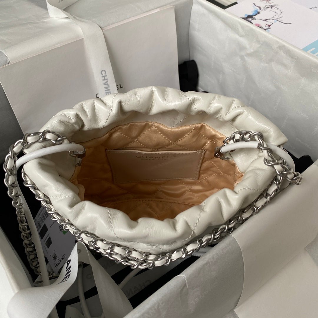 ＣＨＮＥＬ22 MINI HANDBAG WHITE SILVER METAL