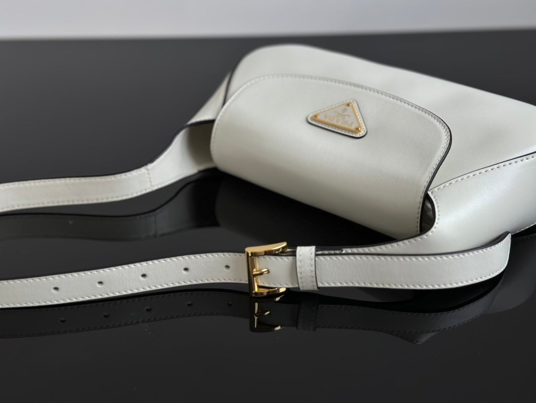 ＰＲＤＡ SMALL LEATHER SHOULDER BAG WHITE