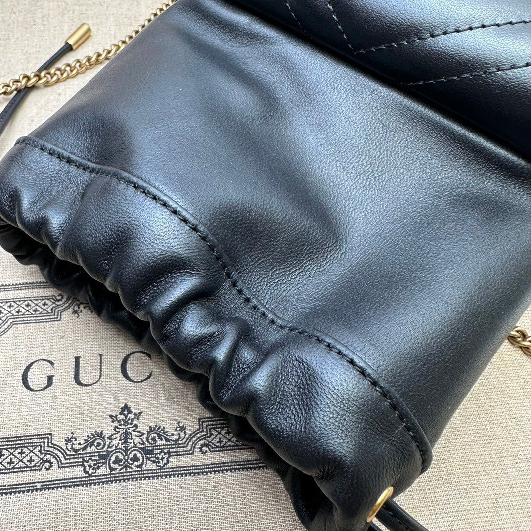 ＧＣＣＩGG MARMONT MINI BUCKET BAG BLACK