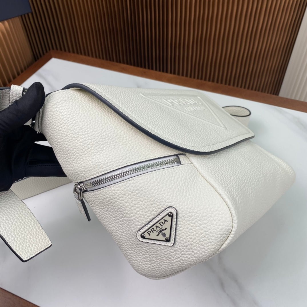 ＰＲＤＡ LEATHER FLAP BAG WITH SHOULDER STRAP WHITE
