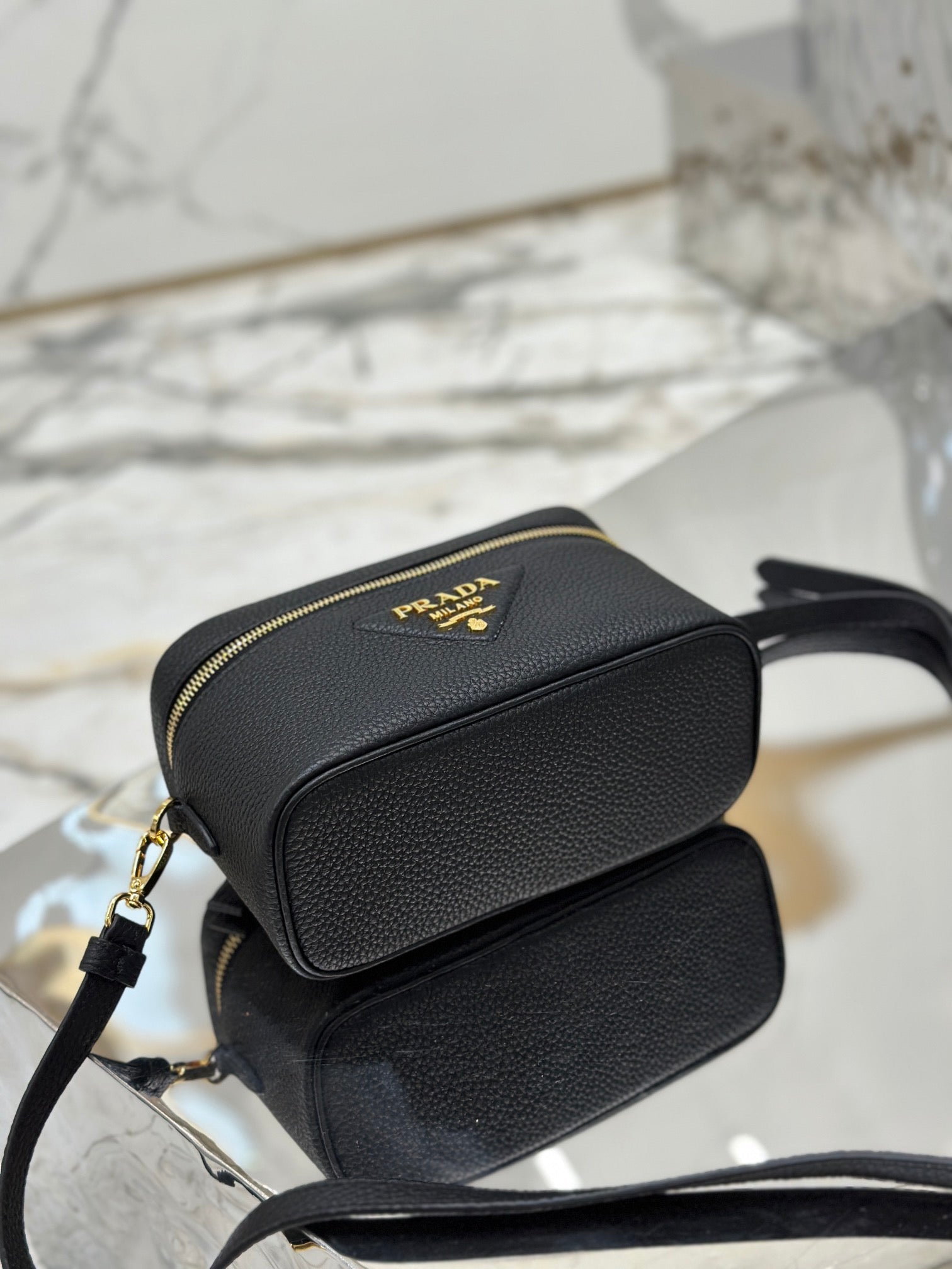 ＰＲＤＡ LEATHER MINI BAG BLACK