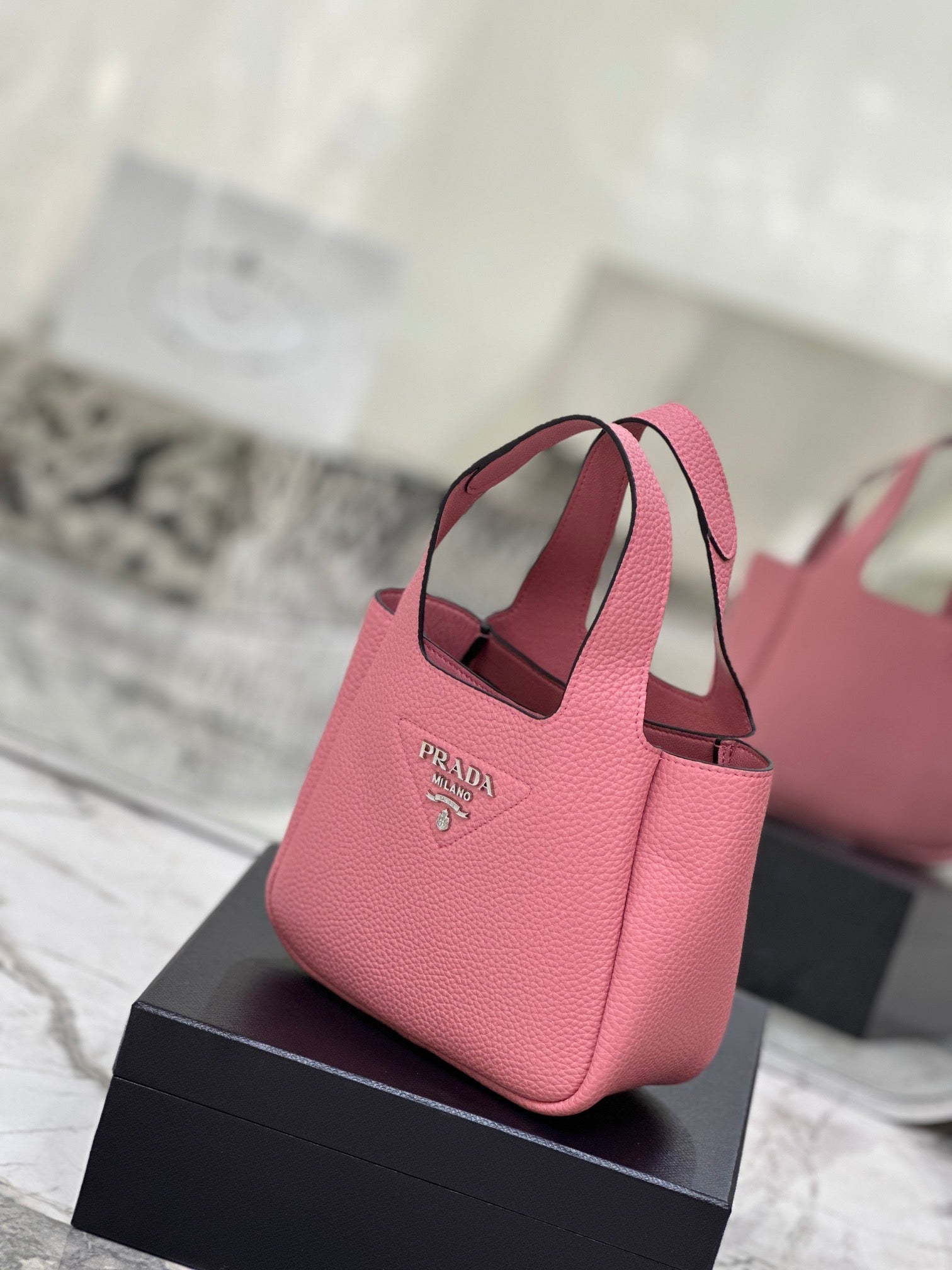 ＰＲＤＡ LEATHER TOTE BAG PINK