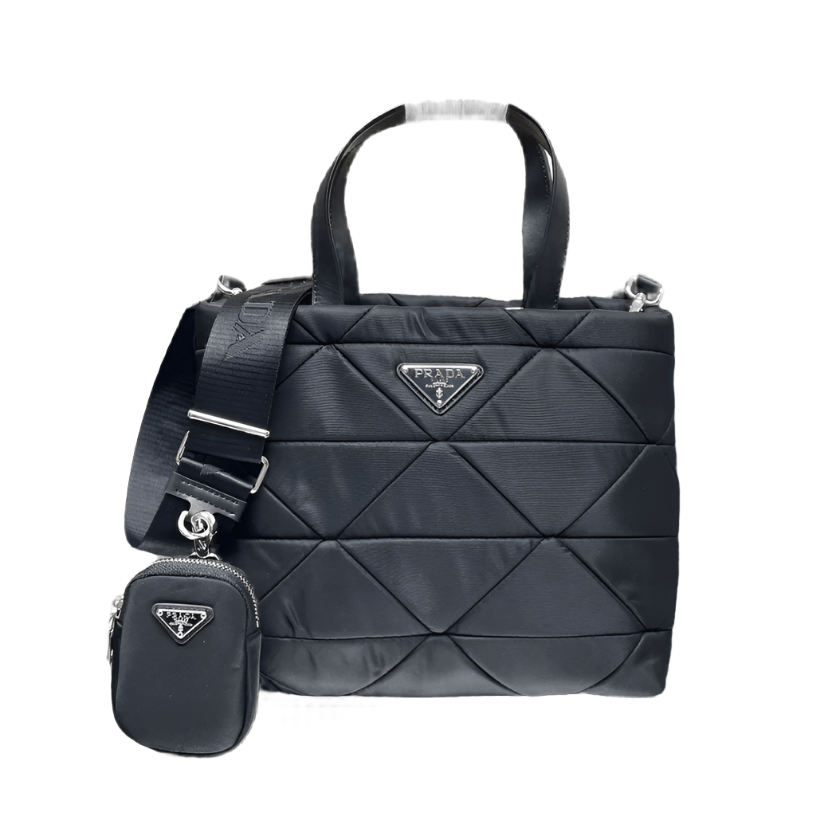ＰＲＤＡ PADDED RE-NYLON TOTE BAG