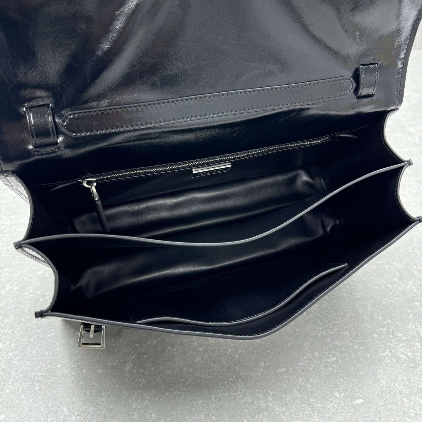 ＰＲＤＡ MEDIUM LEATHER HANDBAG