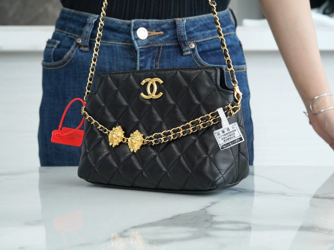 ＣＨＮＥＬMATELASSE CHAIN SHOULDER BAG