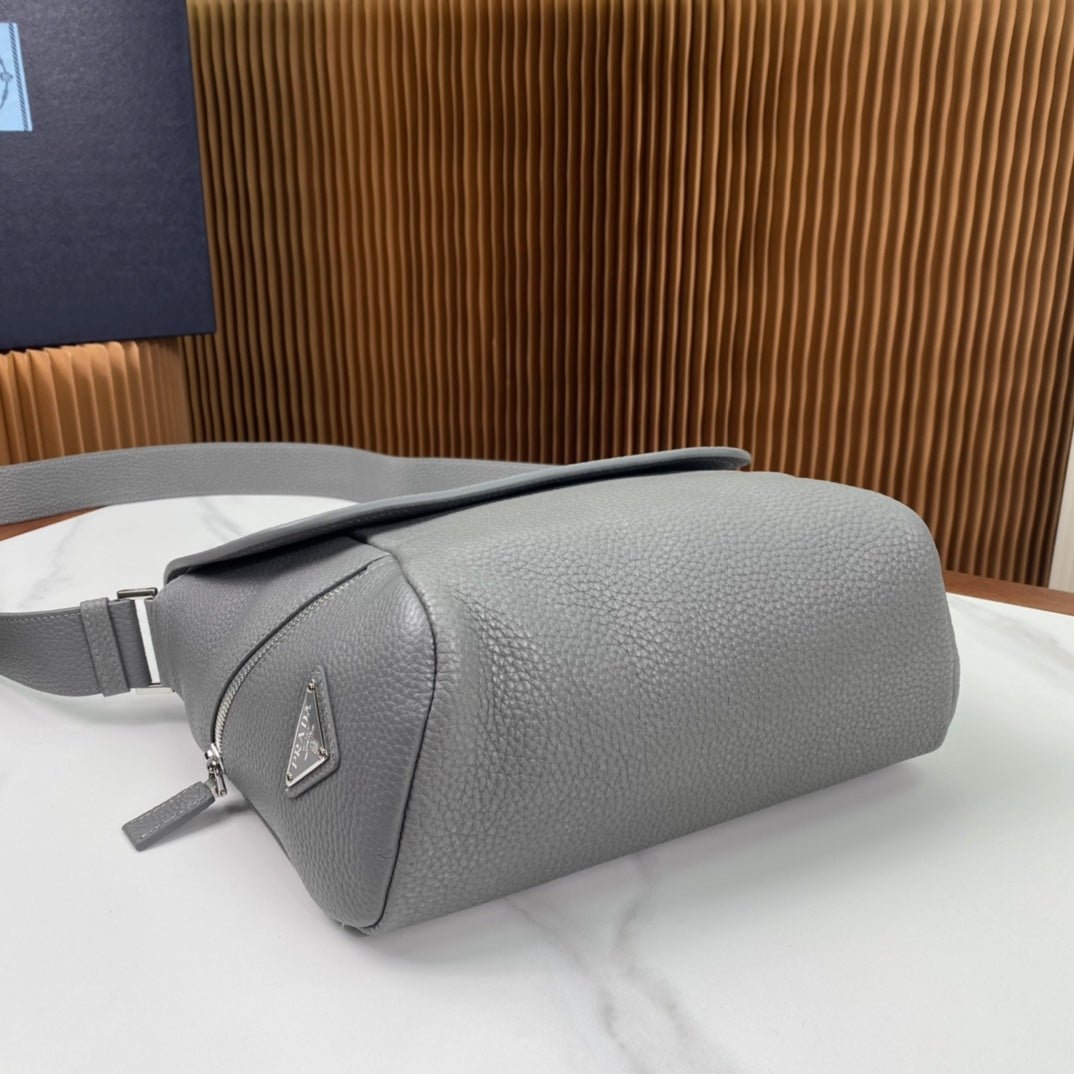 ＰＲＤＡ LEATHER FLAP BAG WITH SHOULDER STRAP GREY