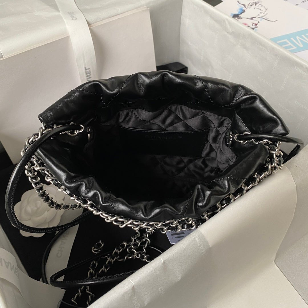 ＣＨＮＥＬ22 MINI HANDBAG BLACK SILVER METAL