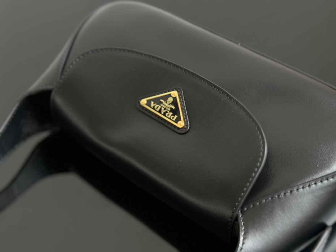 ＰＲＤＡ SMALL LEATHER SHOULDER BAG BLACK