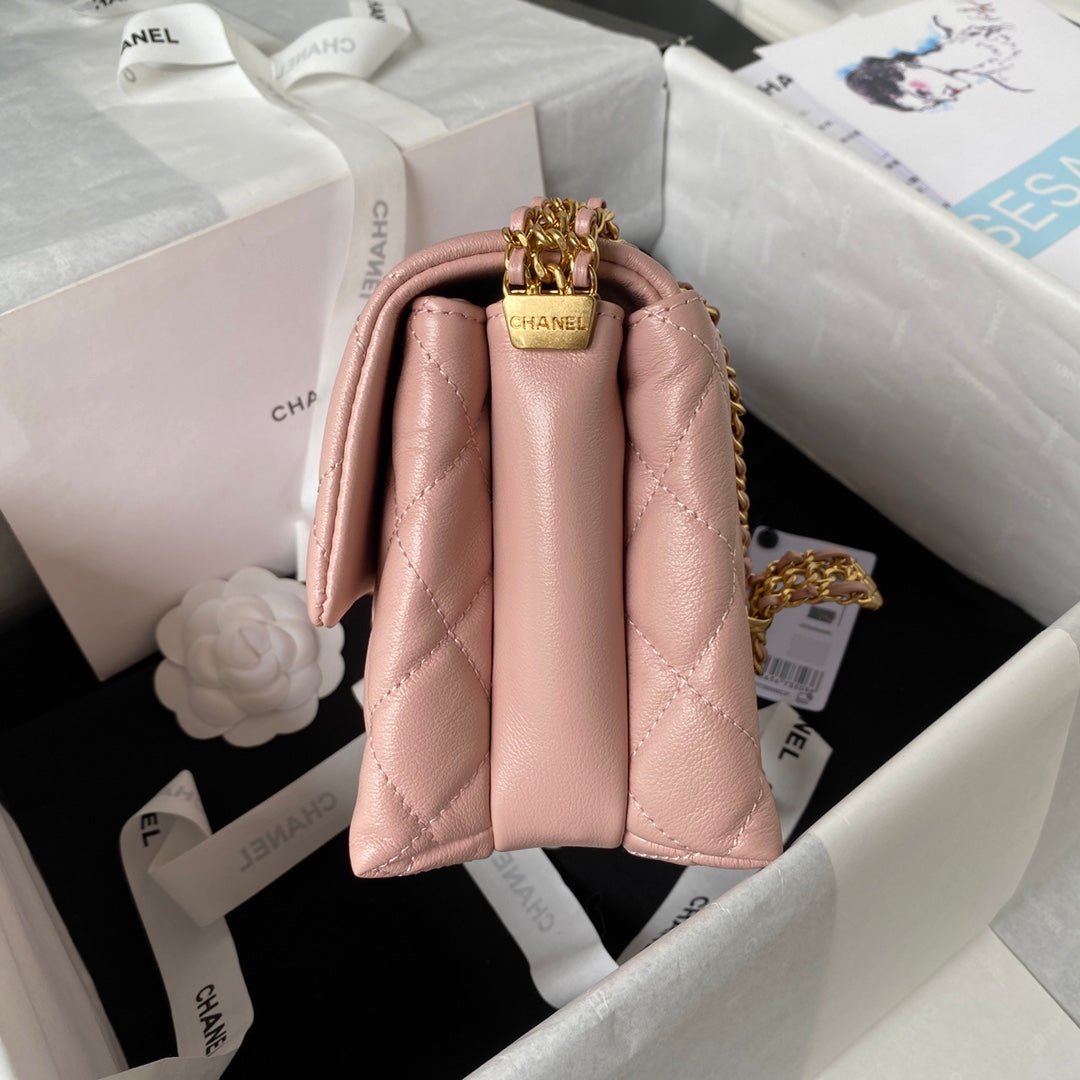 ＣＨＮＥＬSMALL FLAP BAG PINK