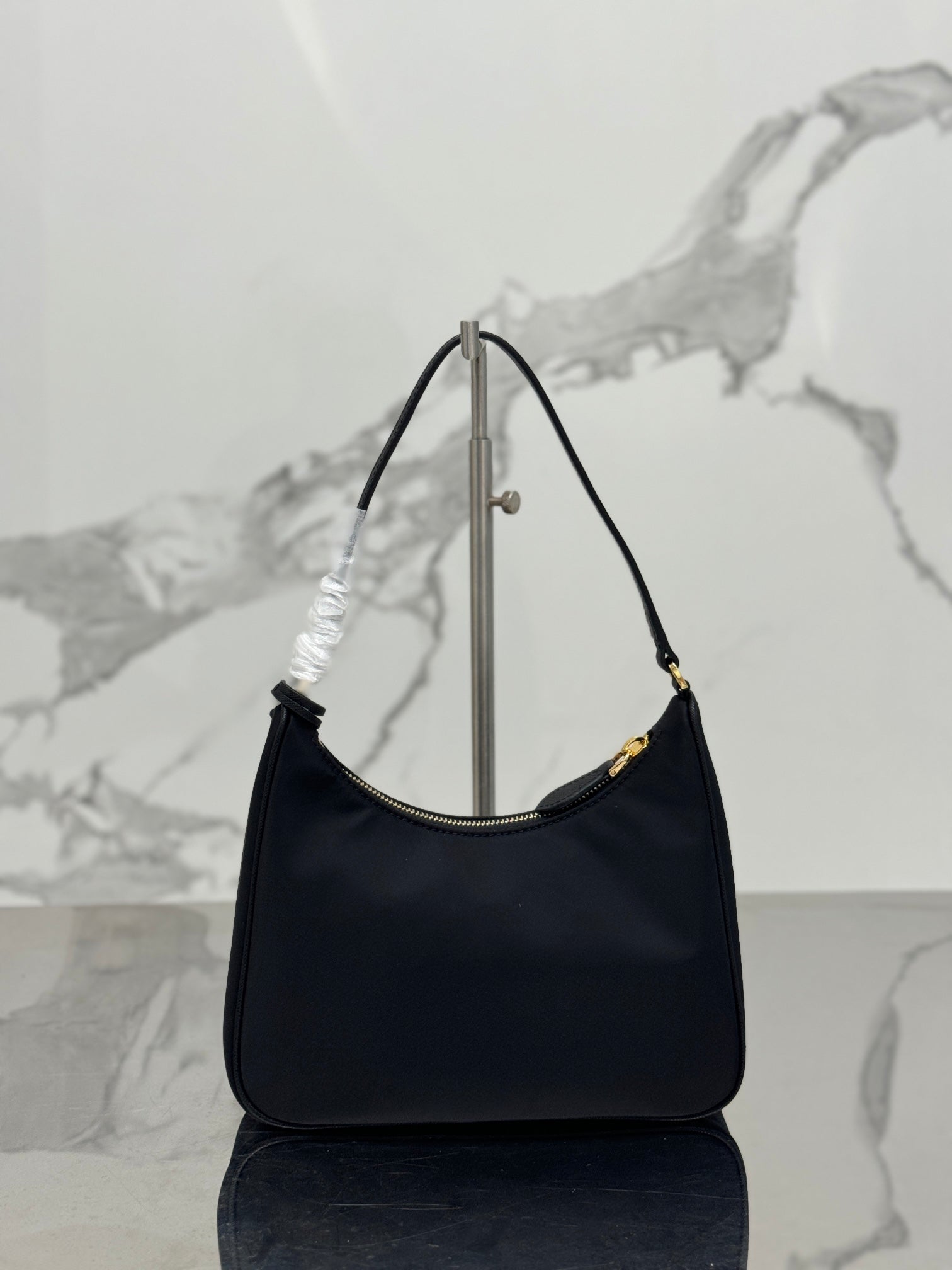 ＰＲＤＡ RE-EDITION 2005 RE-NYLON AND SAFFIANO MINI BAG BLACK