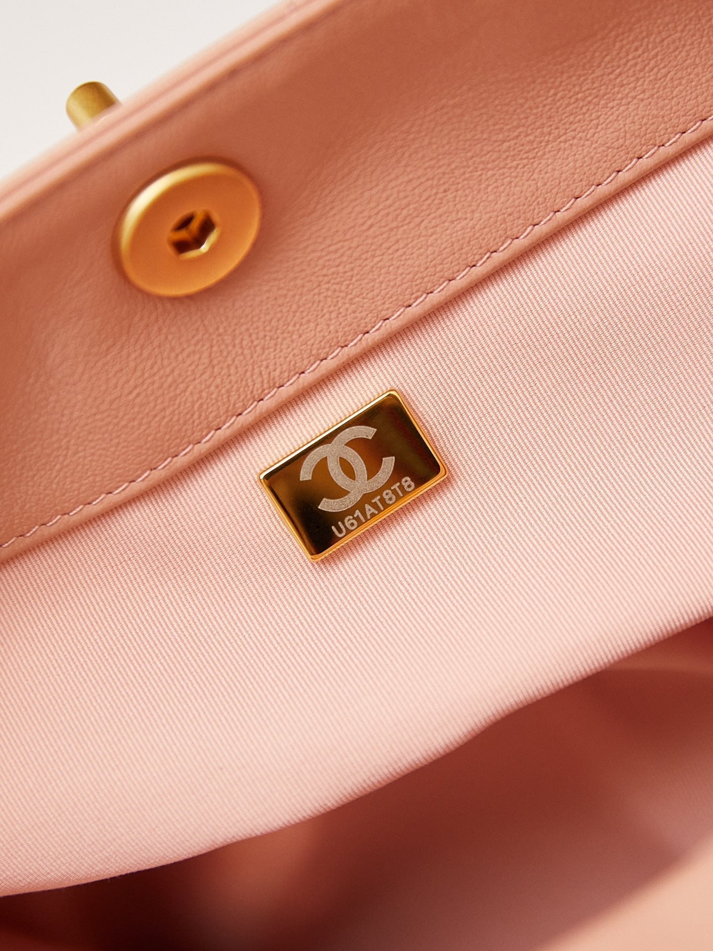 ＣＨＮＥＬHOBO HANDBAG DESERT SAND