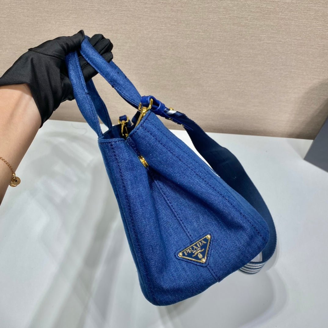 ＰＲＤＡ GIARDINIERA SMALL TOTE BLUE