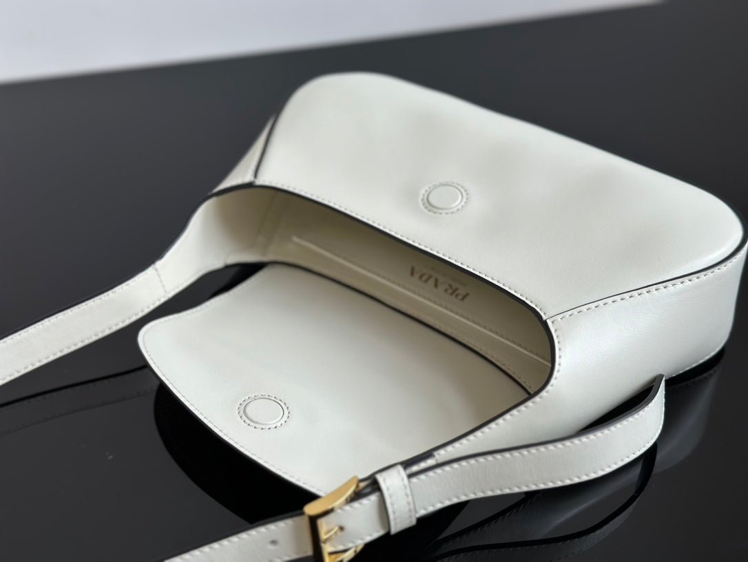 ＰＲＤＡ SMALL LEATHER SHOULDER BAG WHITE