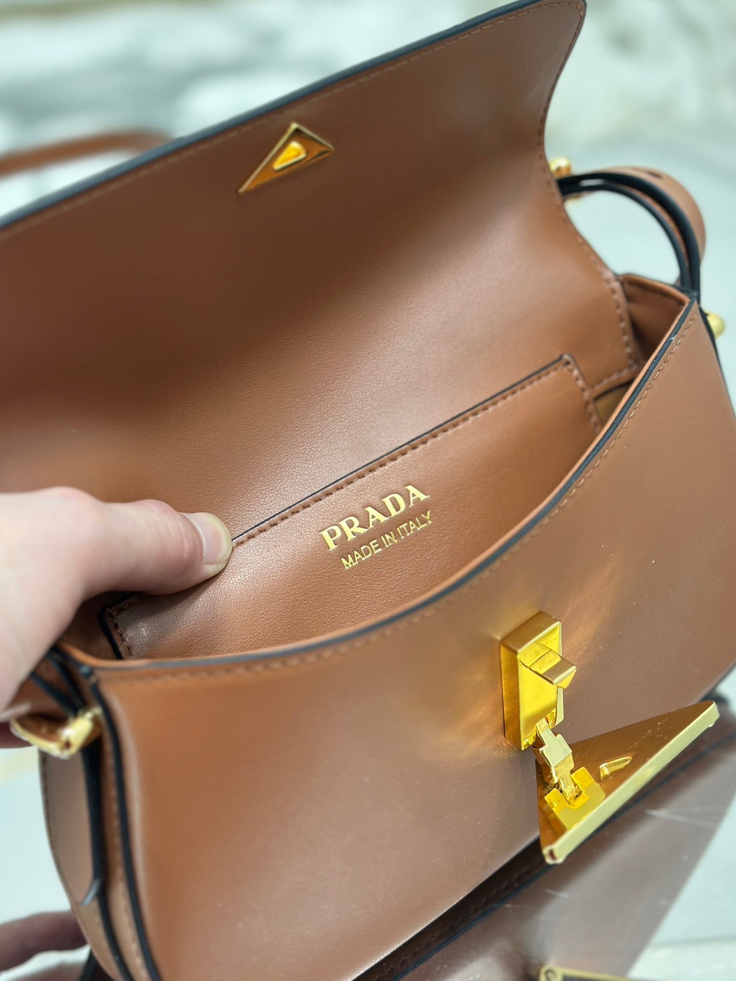 ＰＲＤＡ LEATHER SHOULDER BAG COGNAC