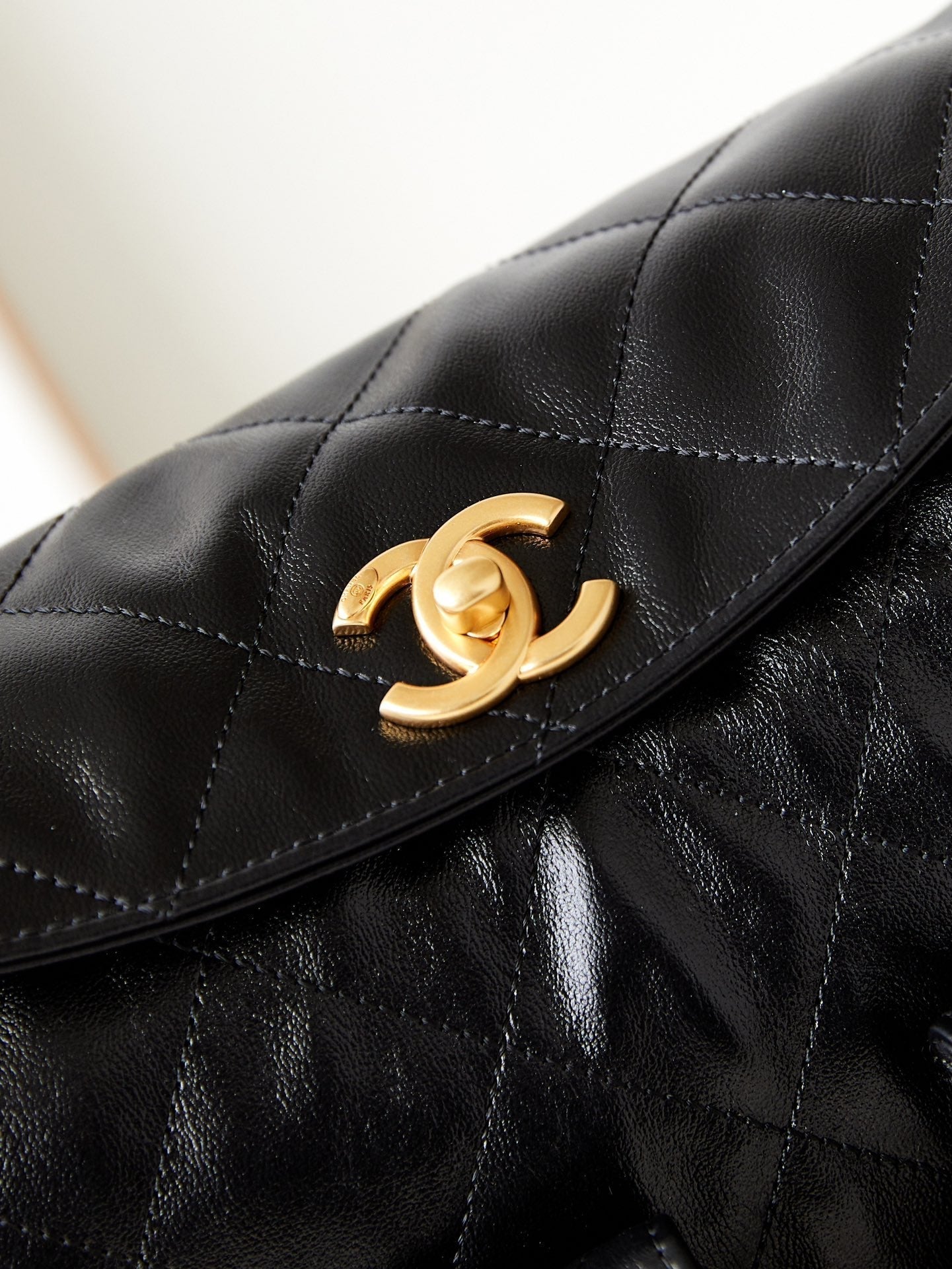 ＣＨＮＥＬHOBO HANDBAG BLACK