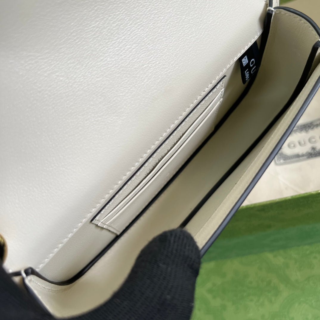 ＧＣＣＩBLONDIE LEATHER SHOULDER BAG WHITE