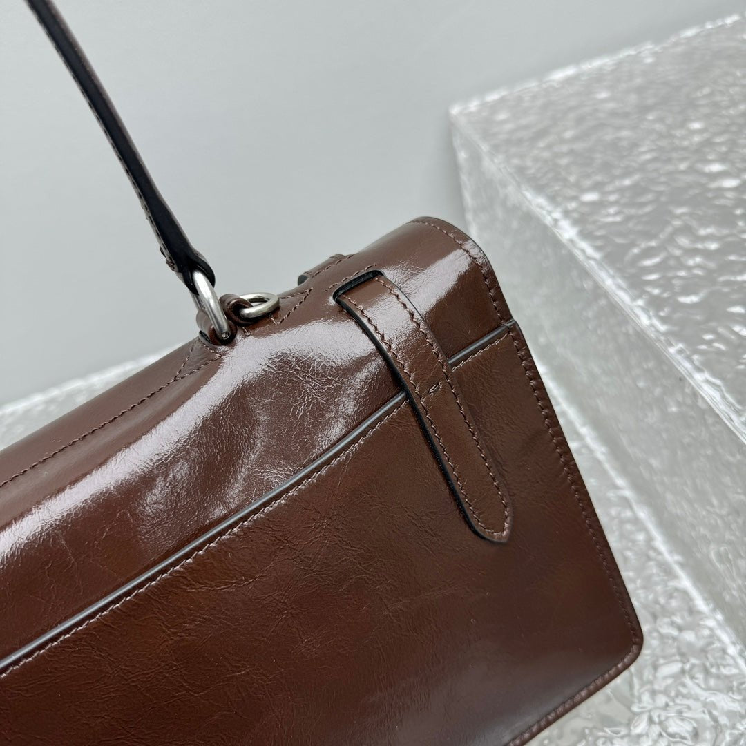 ＰＲＤＡ MEDIUM LEATHER HANDBAG DARK BROWN