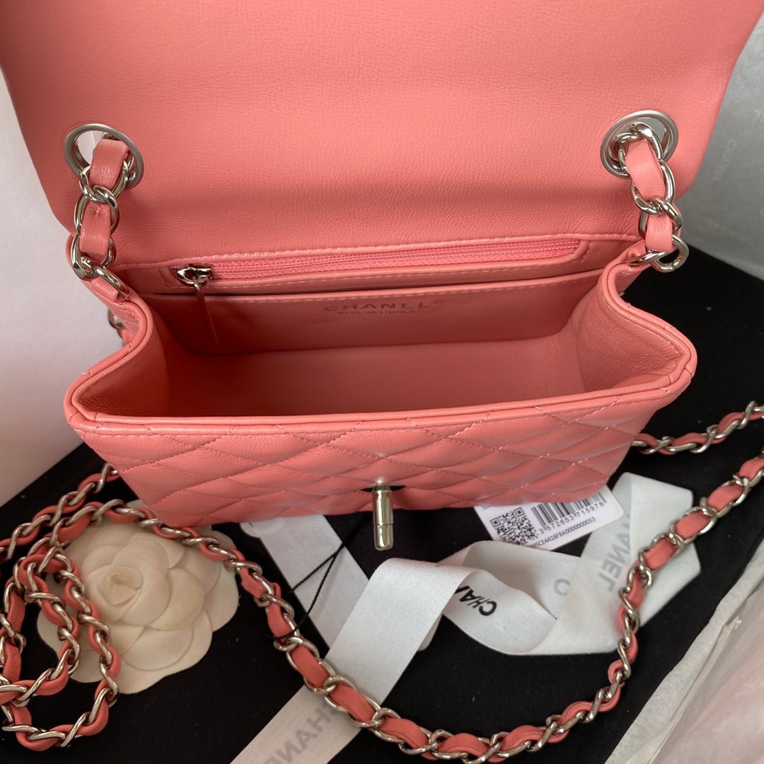 ＣＨＮＥＬCLASSIC FLAP BAG PINK