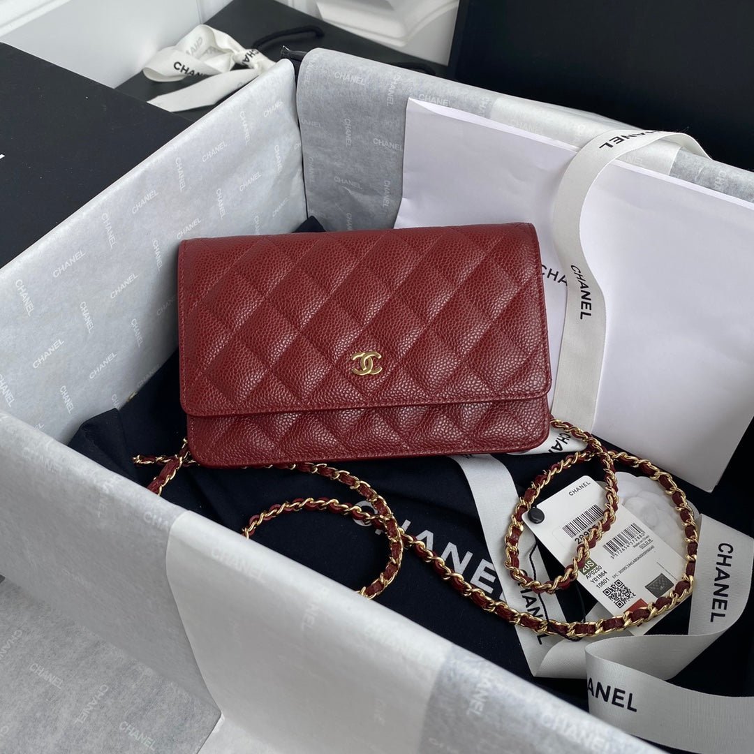 ＣＨＮＥＬCLASSIC WALLET ON CHAIN BURGUNDY
