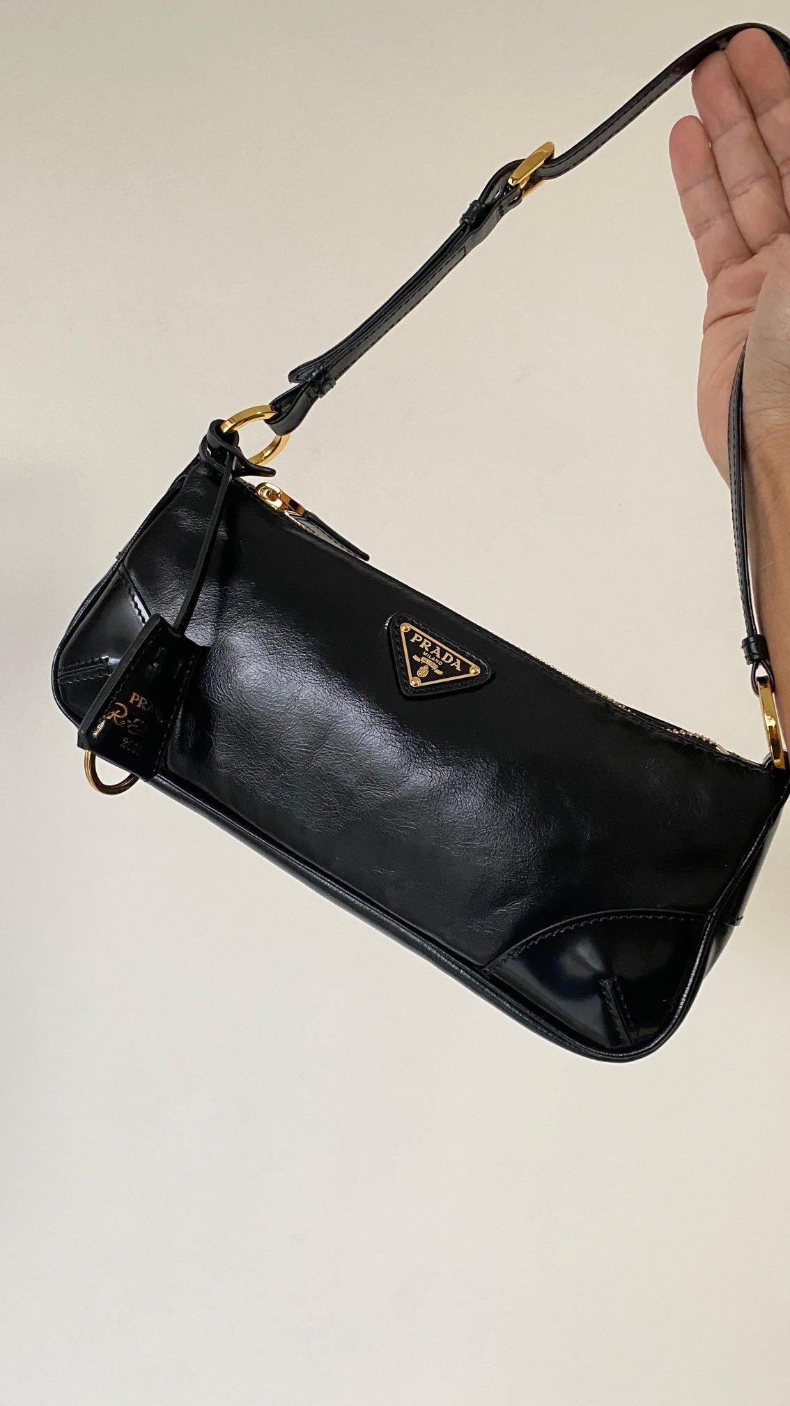 ＰＲＤＡ SMALL RE-EDITION 2002 LEATHER SHOULDER BAG