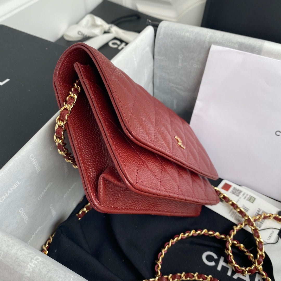 ＣＨＮＥＬCLASSIC WALLET ON CHAIN BURGUNDY