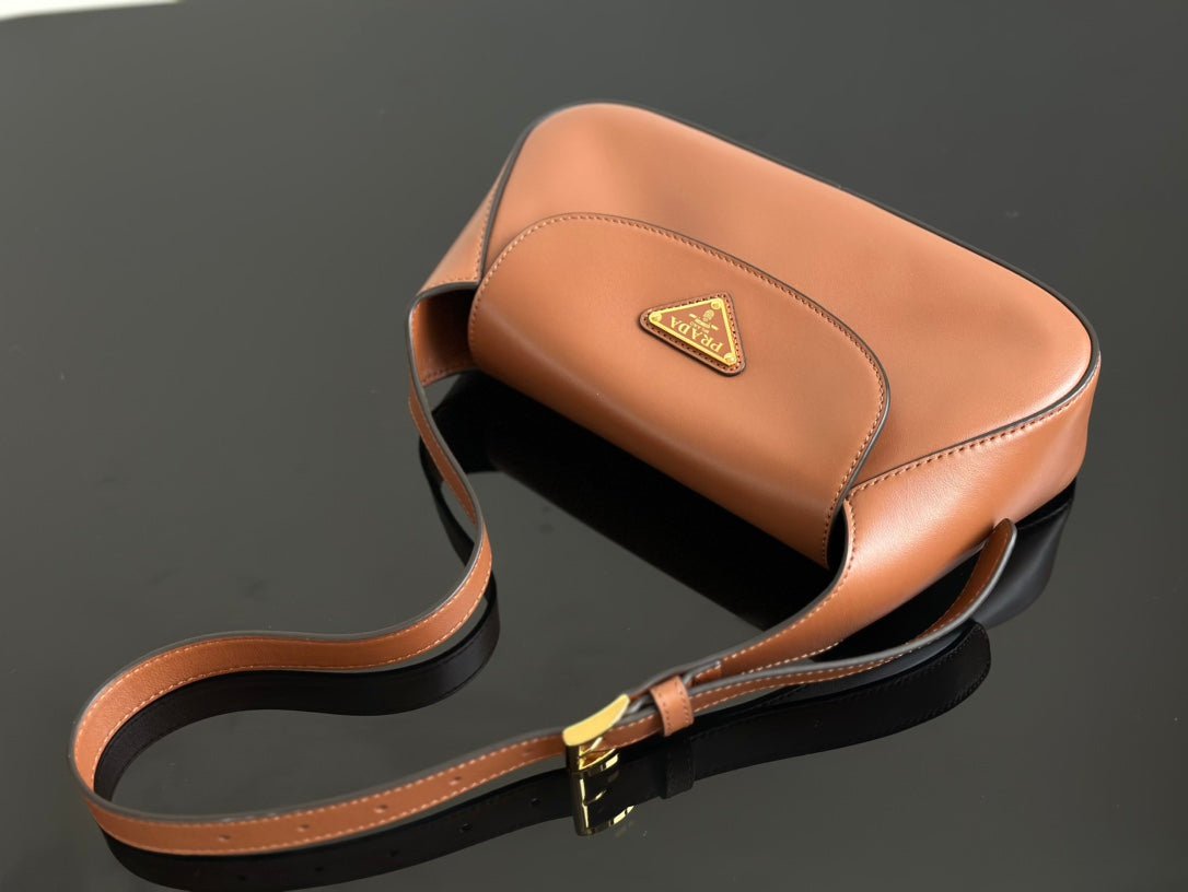 ＰＲＤＡ SMALL LEATHER SHOULDER BAG CARAMEL