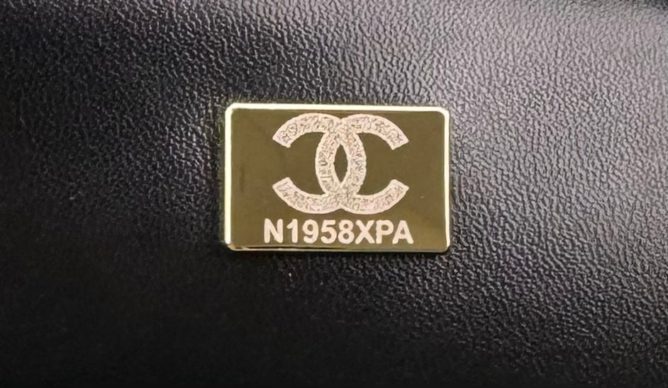 ＣＨＮＥＬCLASSIC SMALL FLAP BAG BLACK