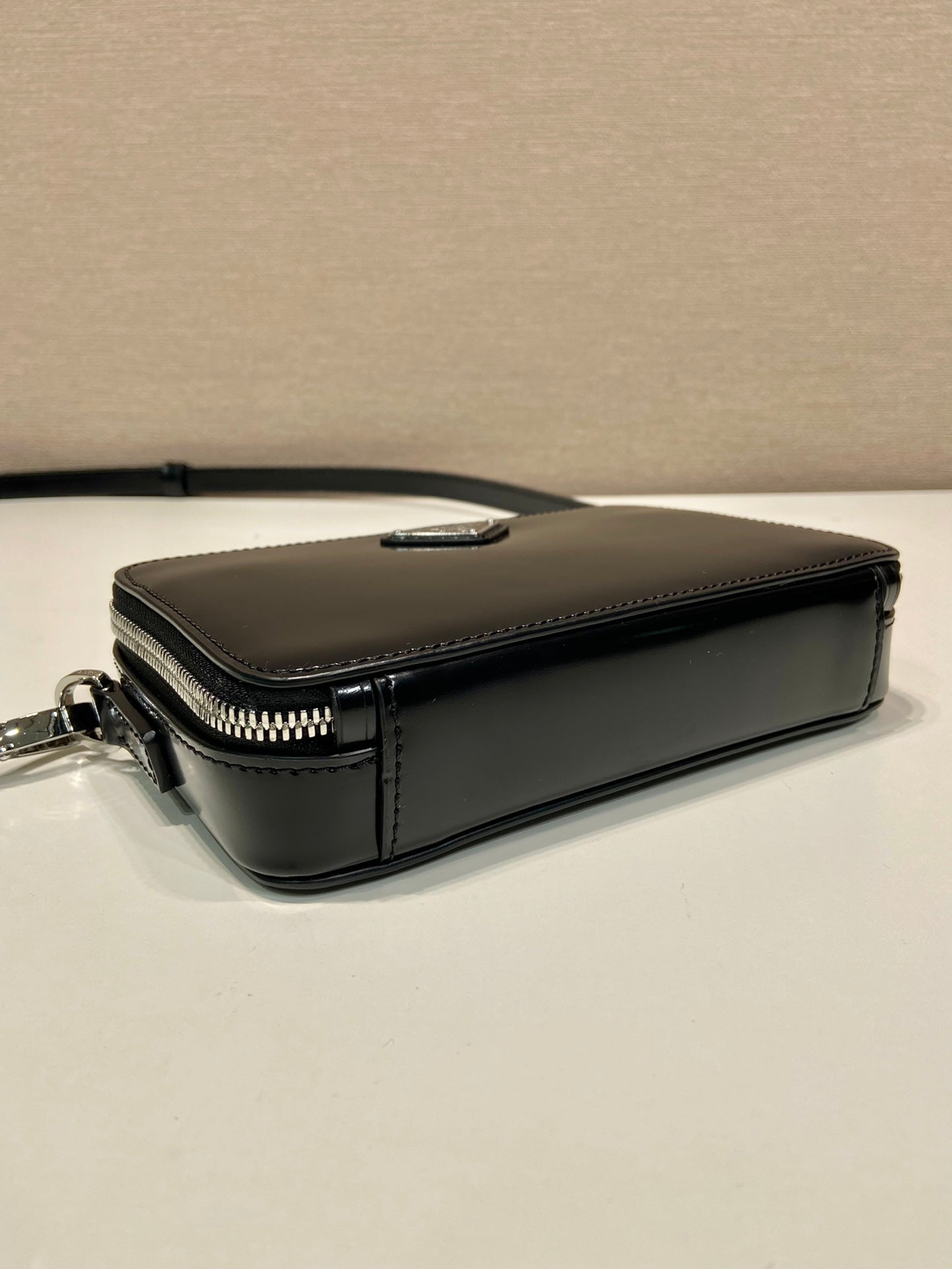 ＰＲＤＡ BANDOLIERA PATENT LEATHER BAG BLACK