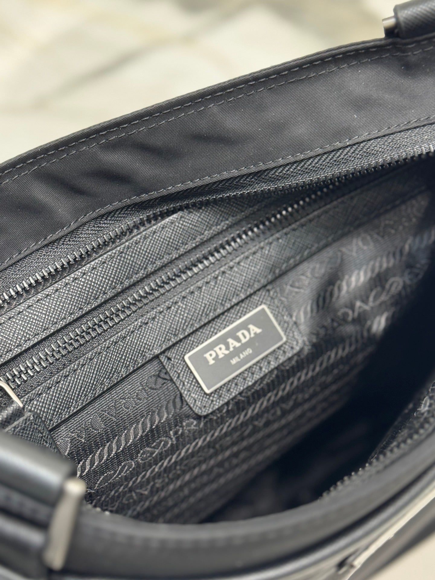 ＰＲＤＡ RE-NYLON AND SAFFIANO LEATHER SHOULDER BAG