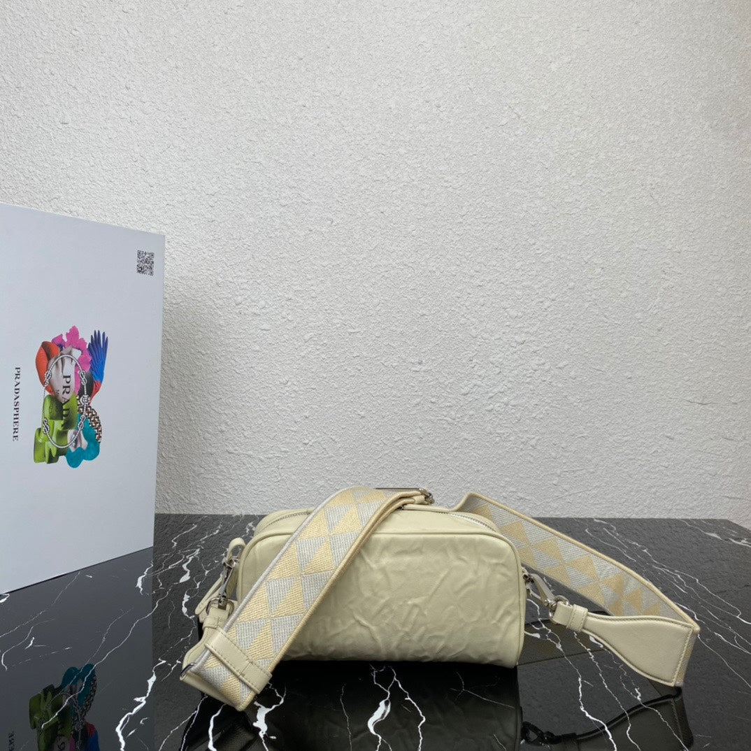 ＰＲＤＡ NAPPA ANTIQUE MULTI-POCKET SHOULDER BAG BIEGE