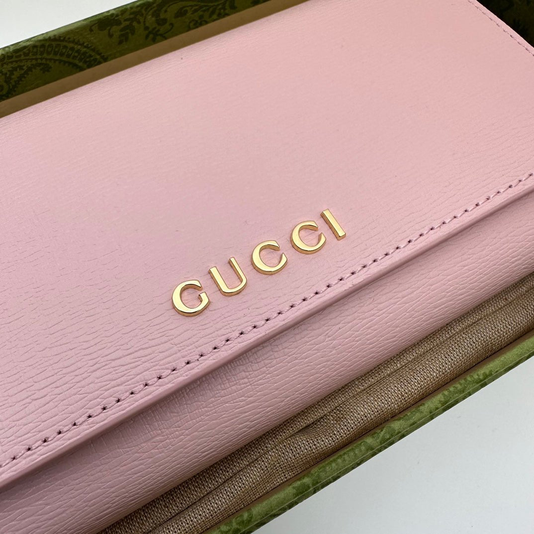 ＧＣＣＩCONTINENTAL WALLET PINK