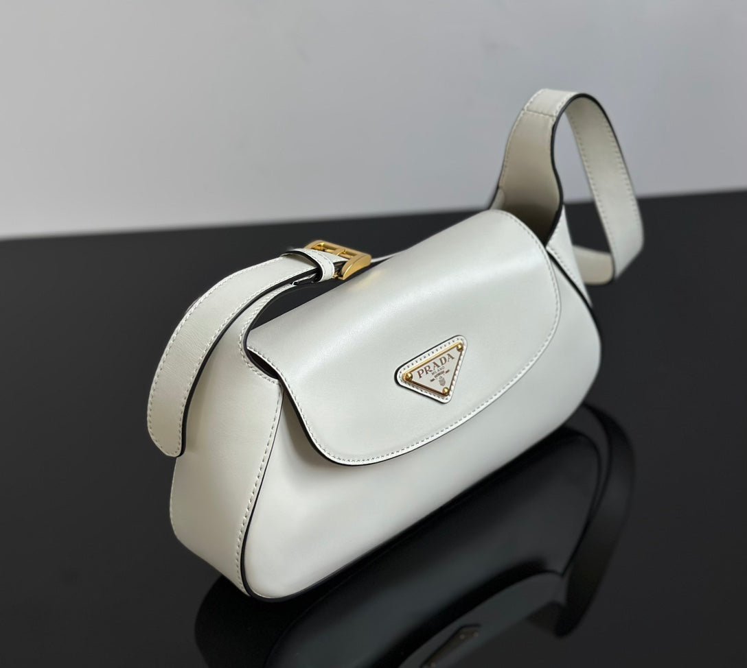 ＰＲＤＡ SMALL LEATHER SHOULDER BAG WHITE