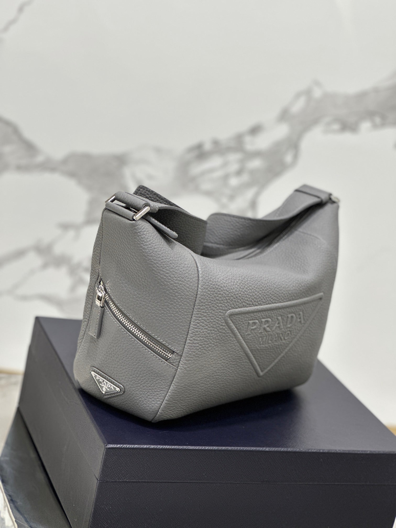 ＰＲＤＡ GRAY LEATHER SHOULDER BAG