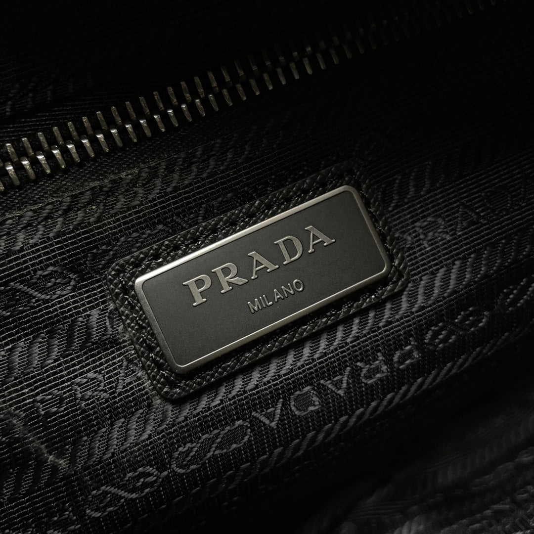 ＰＲＤＡ RE-NYLON AND SAFFIANO LEATHER BELT BAG